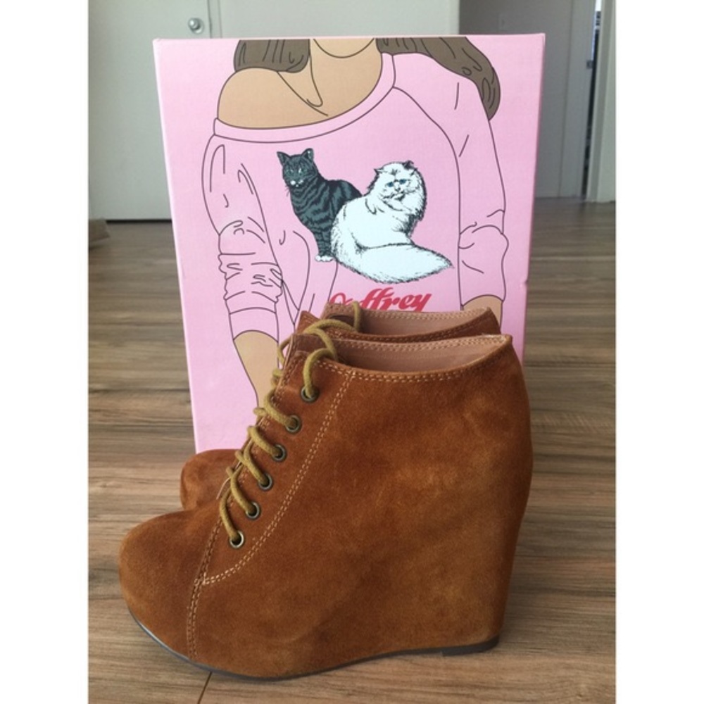 JEFFERY CAMPBELL ANKLE SUEDE WEDGED BOOTIES